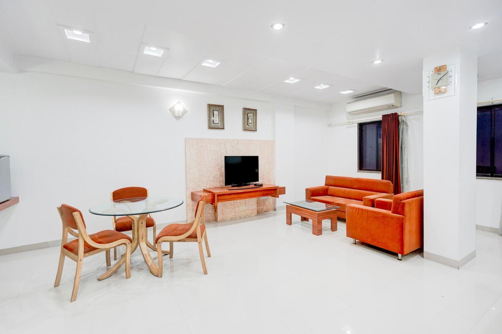 Super Townhouse Mg Road Porbandar Formerly Hotel Harmony Luaran gambar